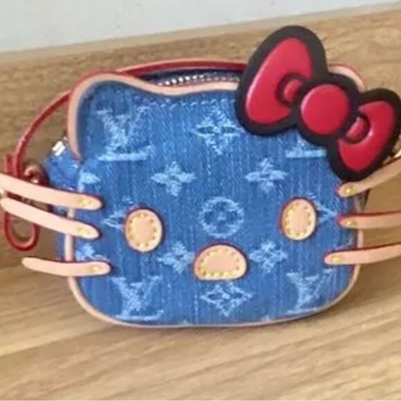 Hello kitty upcycled Louis Vuitton Denim Crossbody Bag with Chain - Picture 2 of 10